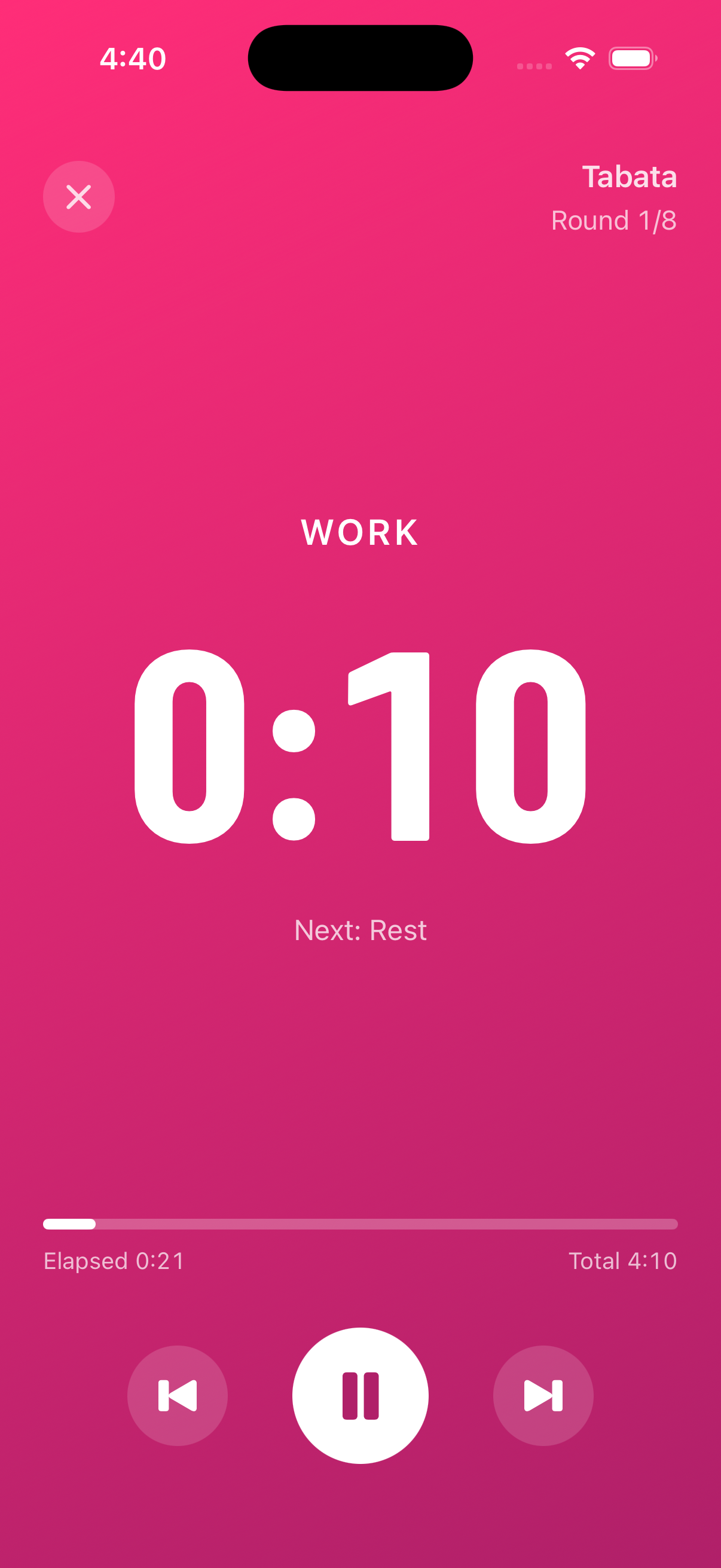 Full-screen workout timer showing 45/15 HIIT work interval
